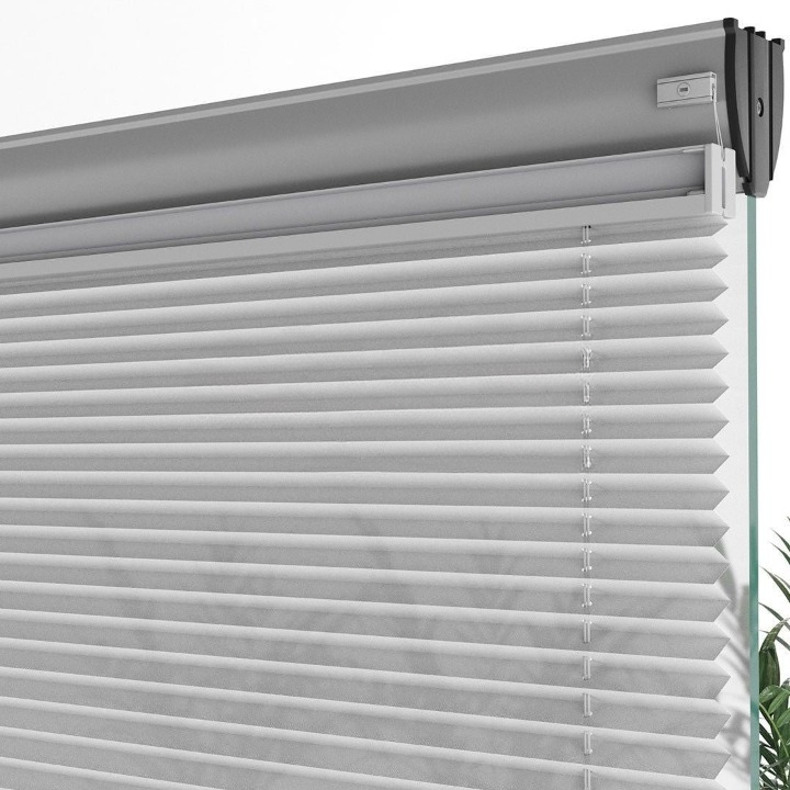 16 MM Diamond Series Grey Pleated Blind