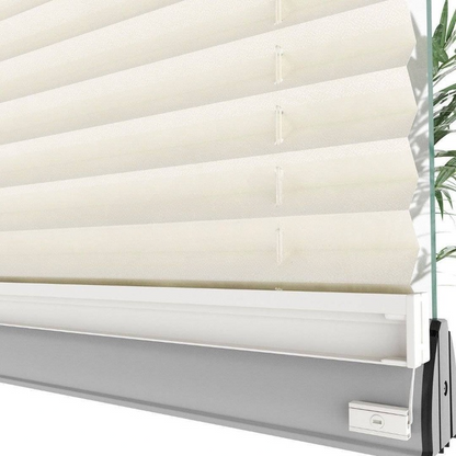 16 MM Diamond Series Off White Pleated Blind