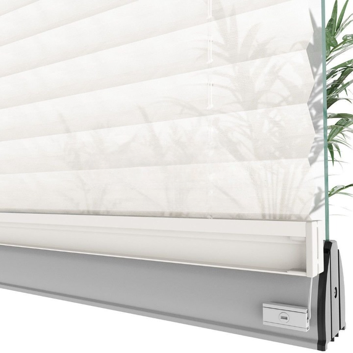 16 MM Ecru Sheer Pleated Blind