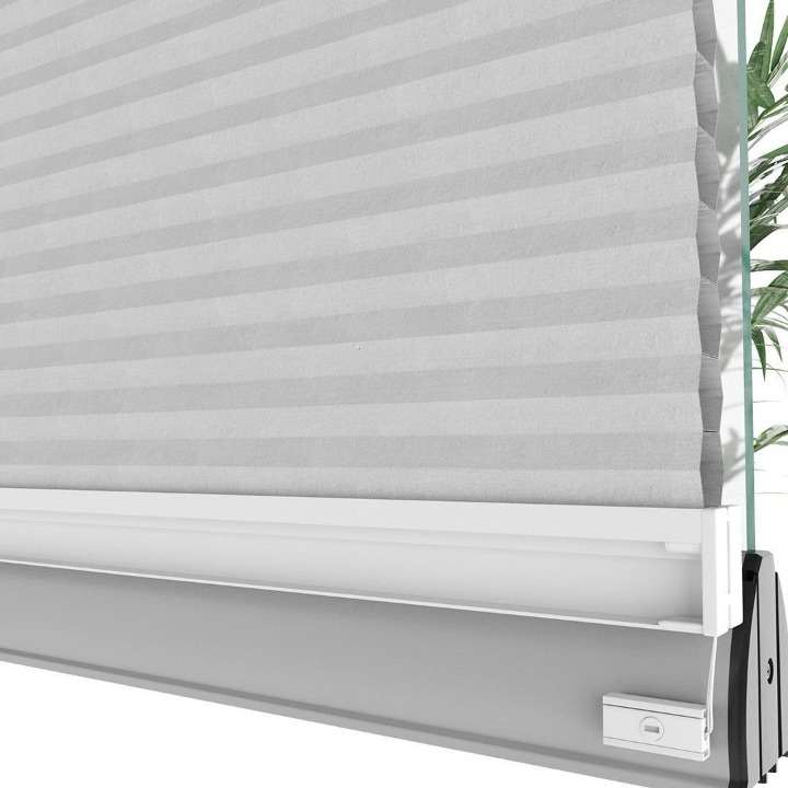 20 MM Honeycomb Light Grey Pleated Blind