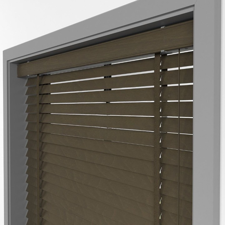 35mm Tiger Eye Basswood Blinds