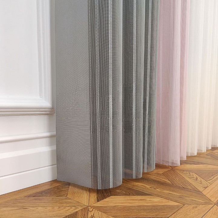 Casablanca Vertical Sheer Blind